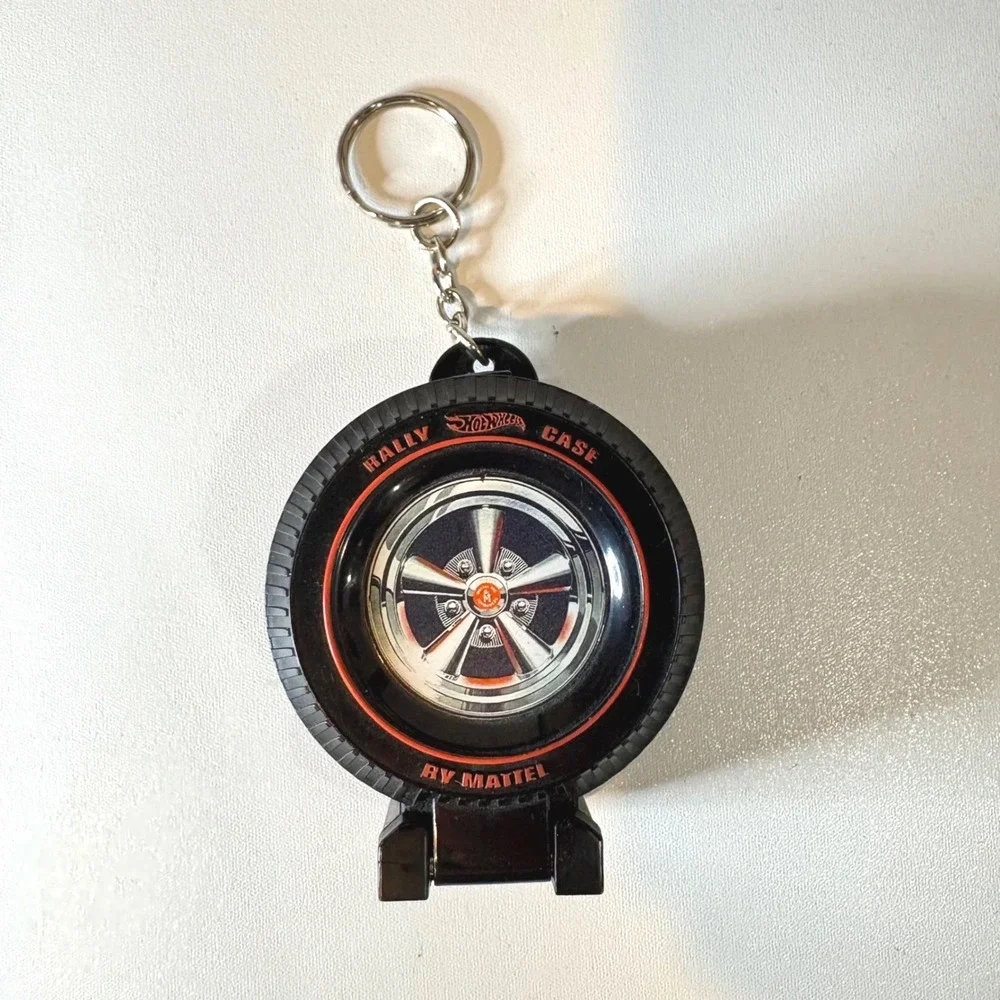 Vintage 1999 Hot Wheels Rally Case Keychain Mattel Miniature Tire Toy Accessory
